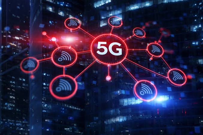 Redes 5G empresariales: Aplicaciones industriales y conectividad de alta velocidad 1 Redes 5G empresariales: Aplicaciones industriales y conectividad de alta velocidad